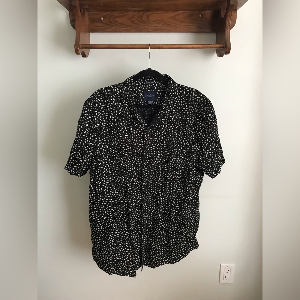 Men’s American Eagle Outfitters Funky Pattern Short Sleeve Shirt XXL